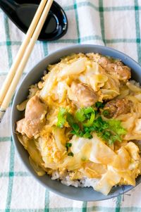 Bikin Sendiri Rice Bowl Gaya Jepang dan Taiwan yang Praktis Enak