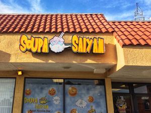 Nyam! Di Sini Bisa Makan Ramen Kesukaan Goku Dragon Ball Z