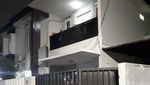 Rumah Putih Saksi Bisu Penangkapan Nunung karena Sabu