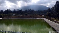 Awalnya embung ini untuk mengatasi kekeringan saat memasuki musim kemarau. Namun sekarang, keberadaan embung ini pun jadi destinasi wisata. (Eko Susanto/detikcom)