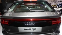 Mobil ini menggendong mesin bensin V6 3.000 cc dengan tenaga maksimal 340 daya kuda dan torsi maksimal 500 Nm.