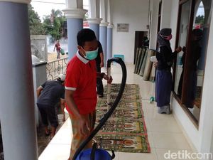 Mengenal Komunitas Bebersih Masjid di Jepara, Swadaya dan Cuma-cuma