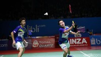 Mereka takluk di tangan pasangan Jepang, Takuro Hoki/Yugo Kobayashi.