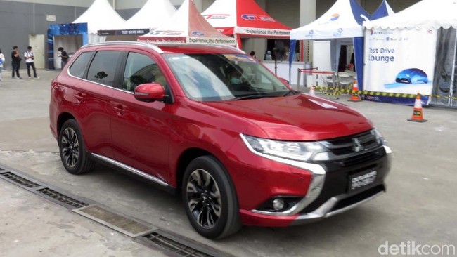 Modal Jadi DPR Bisa Beli Mobil Listrik, Tinggal Pilih 1 dari 5 Ini