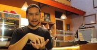 Inspiratif! 3 Kafe ini Punya Karyawan Para Difable