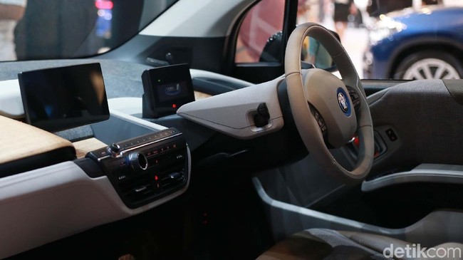Nggak Mahal, Harga Mobil Listrik Cuma Beda 15% dari Konvensional