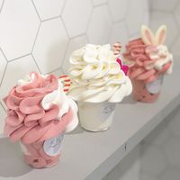 Cantiknya <i>Soft Ice Cream</i> Buket Bunga yang Manis dan Lembut
