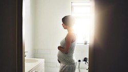 Dampak Polusi Bagi Ibu Hamil: Dari Batuk Sampai Risiko Keguguran