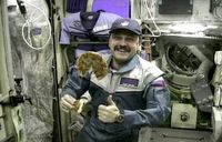 Makan Pakai Odol hingga  Pizza, Ini Perkembangan Makanan Astronaut