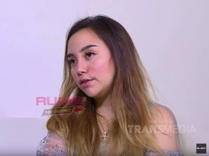 Salmafina Ungkap Pemicu Dirinya Stres dan Coba Bunuh Diri