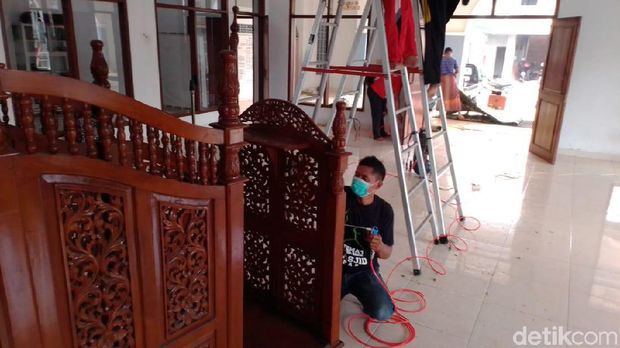 Mengenal Komunitas Bebersih Masjid di Jepara, Swadaya dan Cuma-cuma
