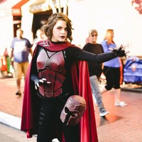 Begini jadinya Magneto versi perempuan. Nggak kalah keren yah! (Foto: Getty Images)