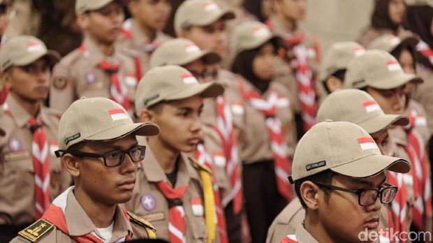 Jokowi Lepas Kontingen Gerakan Pramuka ke Jambore se-Dunia di AS