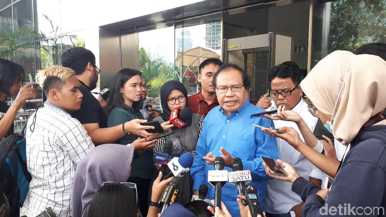 Usai Diperiksa KPK, Rizal Ramli Bicara Panjang-Lebar Awal Mula BLBI Usai Diperiksa KPK, Rizal Ramli Bicara Panjang-Lebar Awal Mula BLBI