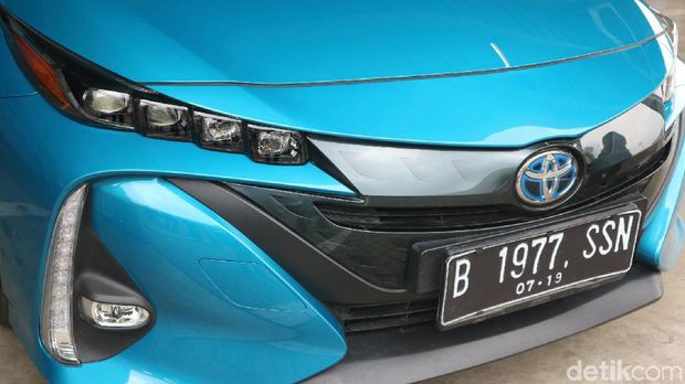Nikung 90 Derajat 40 Km/Jam Pakai Mobil Ini Nggak Perlu Ngerem!