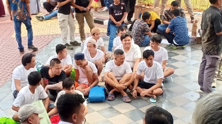 334 Tersangka Kerusuhan 22 Mei di Jakarta Diserahkan ke Kejaksaan 334 Tersangka Kerusuhan 22 Mei di Jakarta Diserahkan ke Kejaksaan