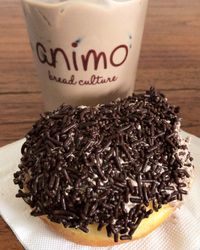 5 Kafe yang Punya Donat Kampung Enak untuk Teman Ngopi