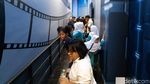 Melihat Aksi Wonder Woman dan Superman di 4D Theater