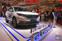 Mobil China 'Made In RI' Bakal Mengaspal di Hong Kong!