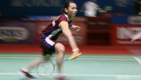 Tak menyerah begitu saja, wakil Thailand Ratchanok Intanon memenangkan gim kedua dengan skor 21-16.