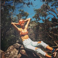 Selain Chanel, Ondria pernah digaet untuk menjadi model Prada, Miu Miu, Balmain, Dries Van Noten, Versace, dan Michael Kors. Foto: Instagram