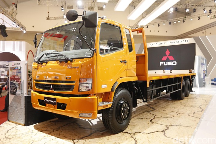 “Mitsubishi Fuso Perkuat Pasar Indonesia Melalui Varian Baru Fighter sebagai Partner Bisnis Profesional”