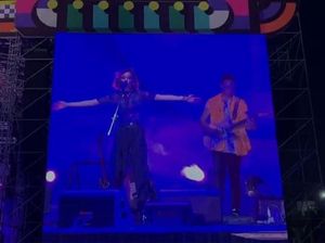Eva Celia dan Sabrina Claudio Sukses Hangatkan Panggung WTF 2019