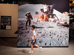 Kemeriahan Amerika Rayakan Setengah Abad Pendaratan Bulan