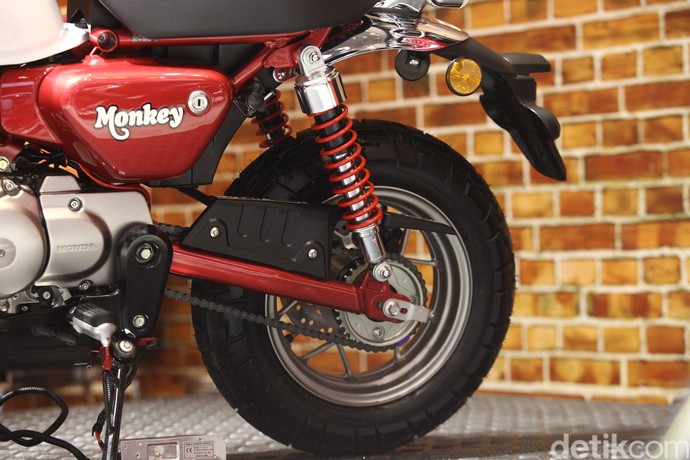 Honda Luncurkan Motor Imut Monkey, Harga Rp 65 Juta!