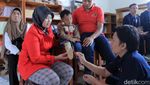 Terjun Payung Ramaikan Hari Bakti TNI AU ke-72