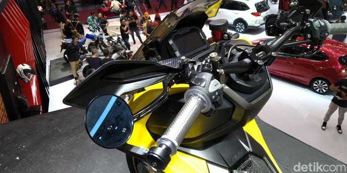 Modifikasi Honda ADV 150 Pertama di Dunia