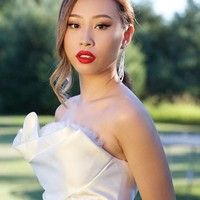 Kathy Zhu merupakan mahasiswi dan aktivis yang berkuliah di University of Michigan. Ia diketahui pendukung kelompok konservatif dan menjadi vice chair dalam grup mahasiswa kubu Republik di kampusnya. Foto: Instagram/@katzhux