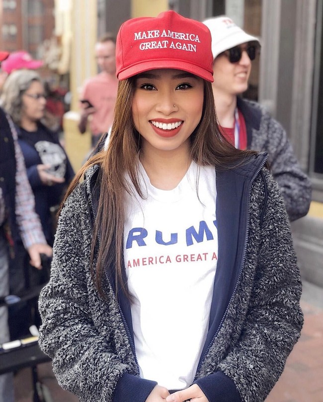 Seperti dikutip dari News, Kathy cukup frontal menyatakan dukungannya untuk Donald Trump saat masa kampanye pada 2016 hingga sekarang. Foto: Instagram/@katzhux