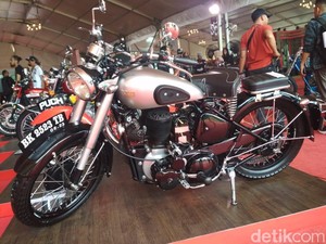 84 Motor Costum Adu Ganteng di Medan