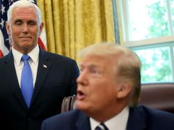 Momen Astronot Penakluk Bulan Mengeluh pada Trump