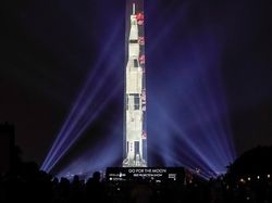 Kemeriahan Amerika Rayakan Setengah Abad Pendaratan Bulan