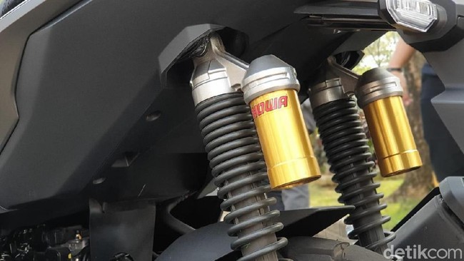 Menjajal Skutik Penjelajah 150 cc Honda ADV 150, Pertama di Dunia