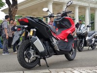 Menjajal Skutik Penjelajah 150 cc Honda ADV 150, Pertama di Dunia