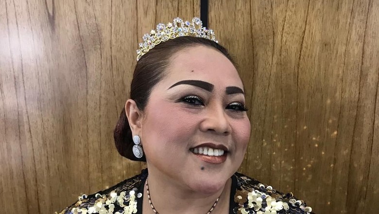 Ombudsman Kritik Gaya Penangkapan ala Komedian Nunung Ombudsman Kritik Gaya Penangkapan ala Komedian Nunung