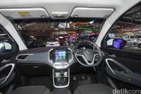 Wuling Almaz. 