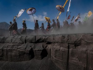Pengumuman! Gunung Bromo Tutup 3 Hari Saat Upacara Kasada