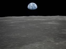 Foto-foto Ikonik Manusia Menginjak Bulan 50 Tahun Silam
