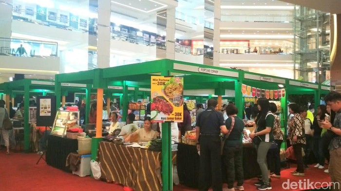 Festival Vegan berlangsung di Mal Taman Anggrek 19-21 Juli 2019 (Foto: Adelia Putri/detikHealth) Festival Vegan berlangsung di Mal Taman Anggrek 19-21 Juli 2019 (Foto: Adelia Putri/detikHealth)