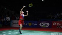 Bertanding di Istora Senayan, Jakarta, Akane menang dalam dua gim langsung dengan skor 21-9 dan 21-15.