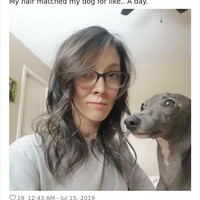 Pepatah bilang semakin lama tinggal serumah bersama, maka mereka akan semakin mirip. Foto ini mungkin bisa jadi buktinya. Foto: Twitter