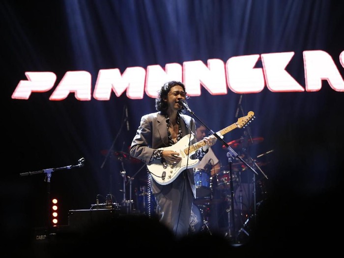 Pamungkas di We The Fest 2019