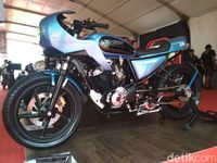 Motor Chopper Pink Metalik Demi Istri