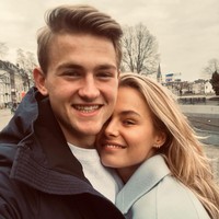 AnneKee Molenaar dan Matthijs De Ligt, seperti dikutip Daily Star, menjalin asmara sejak Desember 2018. Keduanya tak terpisahkan sejak saat itu. AnnKee dan De Light kerap mengunggah momen mesra mereka di media sosial. Foto: Dok. Instagram @anneekemolenaar