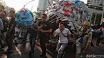 Momen Susi Hingga Slank Pawai Bebas Plastik di CFD