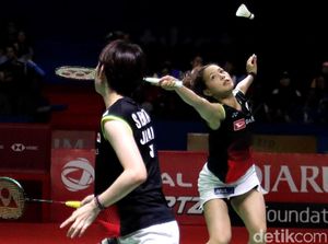 Yuki/Sayaka Jawara Ganda Putri Indonesia Open